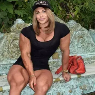 Natalia Kuznetsova: Die massivste Bodybuilderin Russlands
