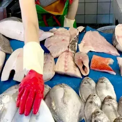 Die schönste Fischverkäuferin der Welt kommt aus Taiwan: So sieht sie aus