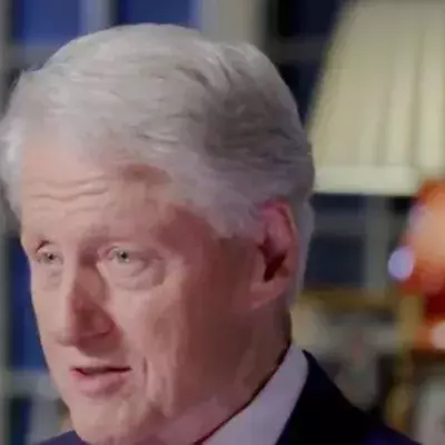 Epstein-Affäre: Neue belastende Fotos von Bill Clinton aufgetaucht
