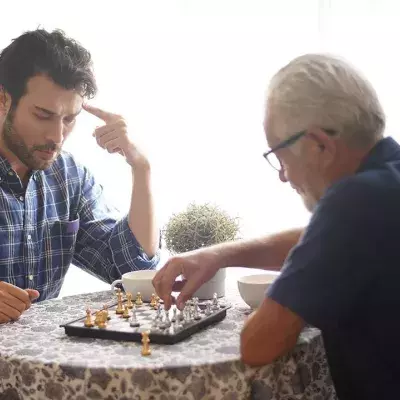 Alzheimer: Ein einfacher Schlag auf den Kopf kann zu Demenz führen