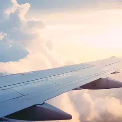 Aus diesem Grund solltet ihr im Flugzeug immer Sonnencreme benutzen
