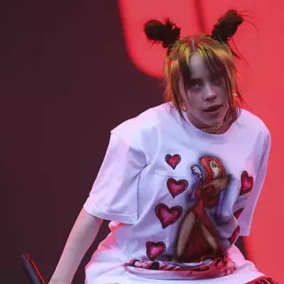 Billie Eilish hat sich böse verletzt