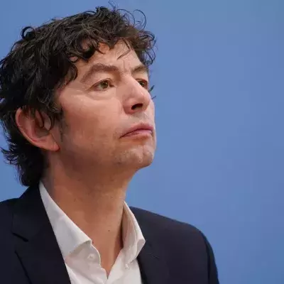 Christian Drosten wird angeklagt.