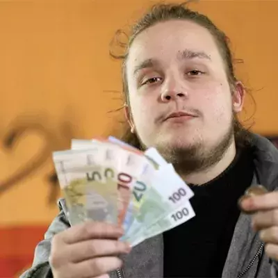 Aus diesem verrückten Grund kann 18-jähriger Hartz-IV-Empfänger nicht arbeiten