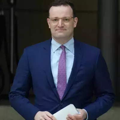 Der Gesundheitsminister musste sich für den Impfstopp entscheiden