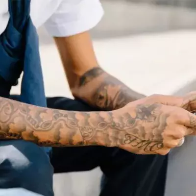 Forscher erklärt: So kann man die Lebensdauer seines Tattoos berechnen