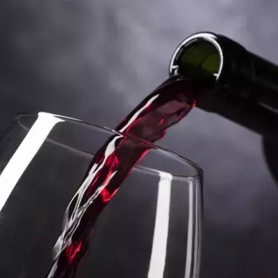 Rotwein, Kopfschmerzen, Weintrauben, Forschungs-Team