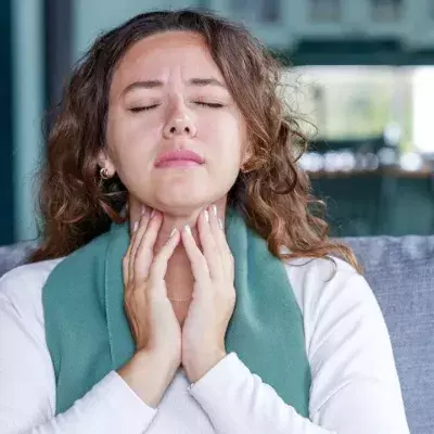 Schluckbeschwerden, Halsschmerzen, Gesundheit