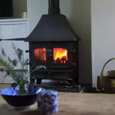 #StayTheFuckHome: Die virale Bewegung, die euch dazu aufruft, zu Hause zu bleiben