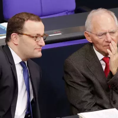 Zu wenig Impfstoff in Deutschland? Schäuble hält Spahns Entscheidung für "richtig"