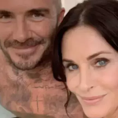 David Beckham verblüfft Fans mit Friends-Star Courteney Cox im Whirlpool