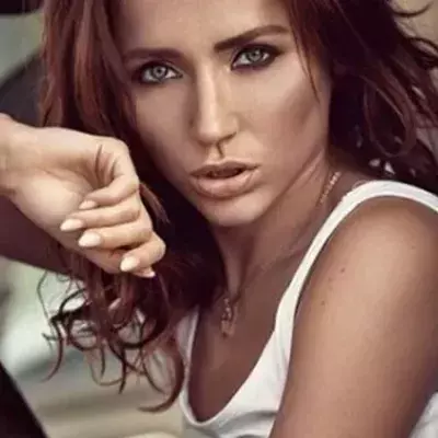 Deutsches Playboy-Model sucht auf Dating-App nach ihrem Traummann