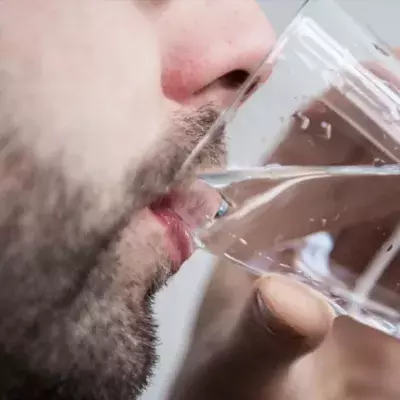 20 Liter Wasser am Tag sind viel zu viel