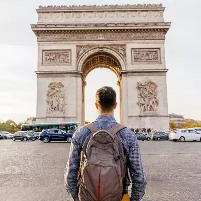 Belgier nutzt Tinder zum Reisen