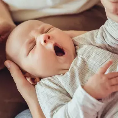 Detail des Babys erstaunt alle