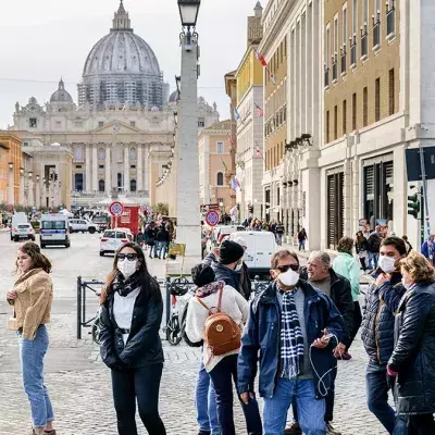 "Kartenspiel sticht Coronavirus": Lehrerehepaar berichtet aus Alltag in Sperrzone Italien
