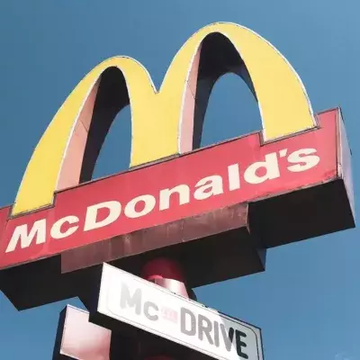 McDonald's-Kunde verklagt Restaurant, nachdem er Metall im Menü gefunden haben soll