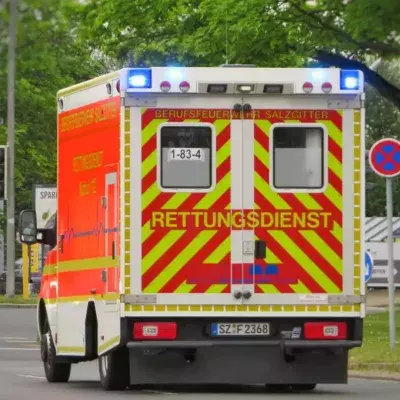 Rettungsdienst überlastet: Patient wartet drei Stunden auf den Krankenwagen