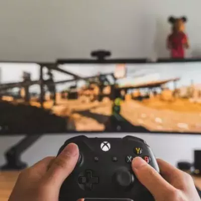 Schwangere, Seitensprung, E-Box, Spielekonsole verkauft