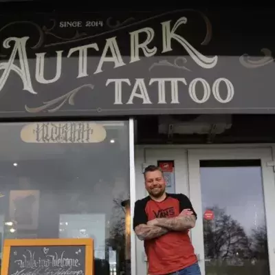 Tattoos in der Mitte der Gesellschaft
