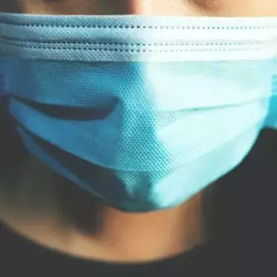 Coronavirus: Warum wir vom Masketragen Mundgeruch bekommen 
