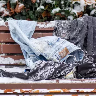 Eisige Temperaturen: So helfe ich Menschen in der Kälte
