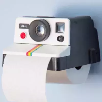 Klopapierhalterungen: Geniale Ideen, um euer Toilettenpapier aufzubewahren