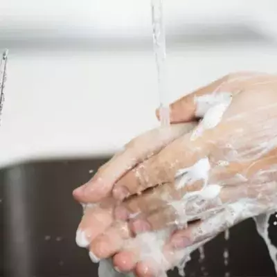 Hände waschen zu Hause