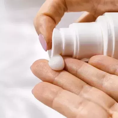 Sonnenschutz ist wichtig – aber können Erwachsene eigentlich auch Kindersonnencreme nutzen?