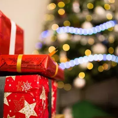 Weihnachten, Geschenkpapier wegwerfen, Geschenkpapier nicht verbrennen, Bußgeld