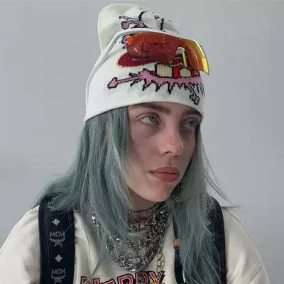 Billie Eilish zeigt sich emotional