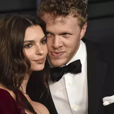 Emily Ratajkowski überrascht Fans mit scharfem Foto von sich und ihrem Mann