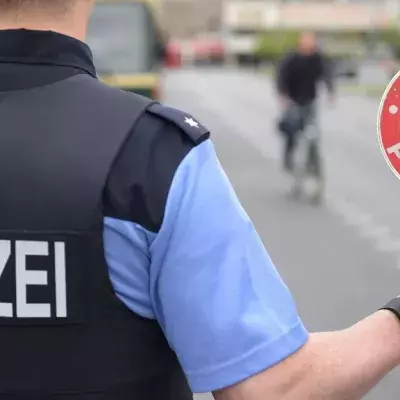 Polizei hält Fahrradfahrer bei 52 km/h an