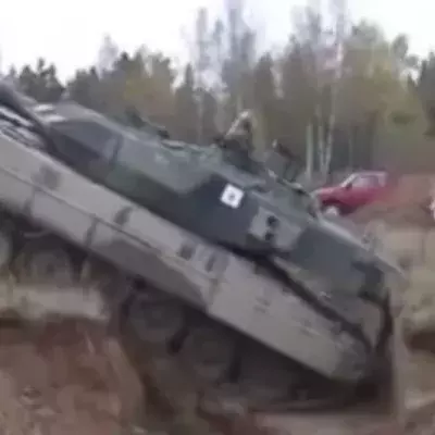 Deutscher Leopard-2-Panzer stürzt in einen Graben: Was dann passiert, ist unglaublich