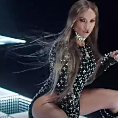 Minirock-Panne bei Jennifer Lopez: In ihrem neuen Video sieht man mehr als geplant