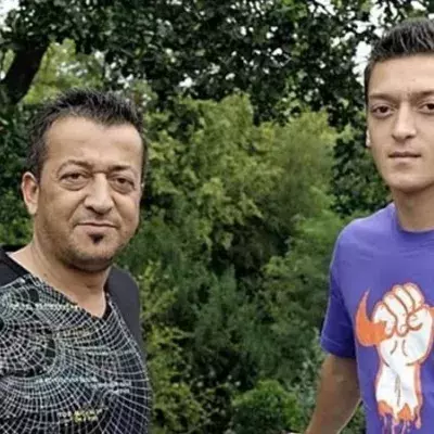 Papa Mustafa reagiert auf Rücktritt von Mesut Özil: „Das ist unwürdig“