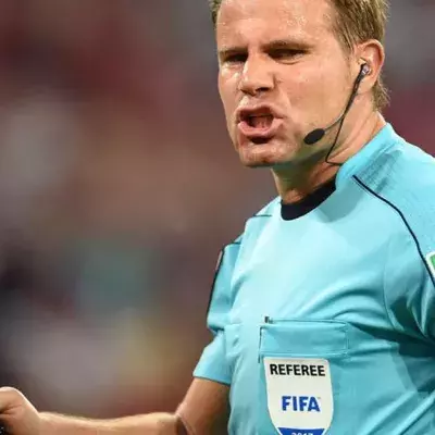 Nur 1 Einsatz: Deutscher WM-Schiri nach Hause geschickt - jetzt reagiert er auf die FIFA-Entscheidung!