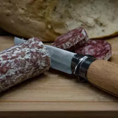 Wegen Fremdkörpern: Rückruf von Edeka-Salami gestartet