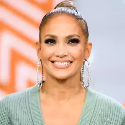 Ihr Grinsen spricht Bände: JLo verplappert sich über ihr Liebes-Comeback