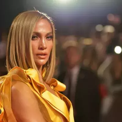 Jennifer Lopez sorgt für Aufsehen in einem umwerfenden Sport-Outfit