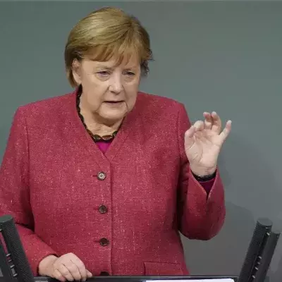 Merkel warnt vor letztem Weihnachten mit Oma und Opa