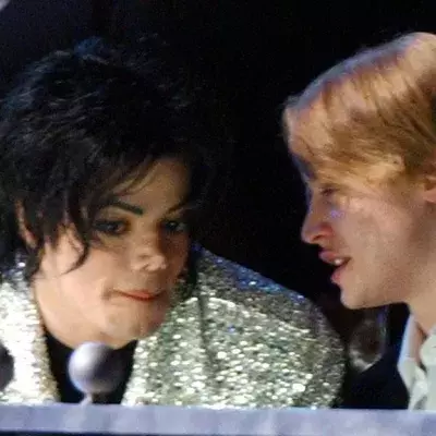 Michael Jackson und Macaulay Culkin