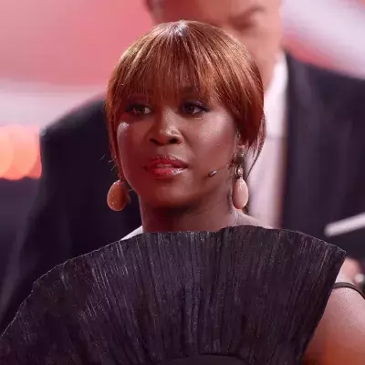 Motsi Mabuse: Steigt die Jurorin bei "Let's Dance" aus?