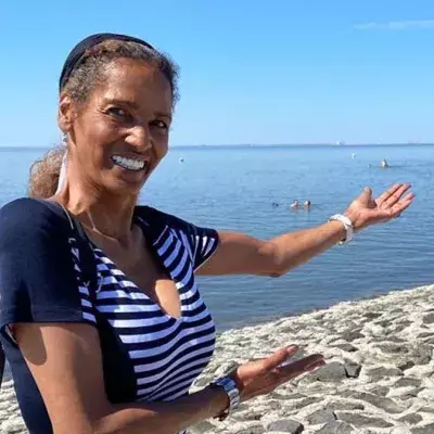 Naddel hat einen neuen Job an Land gezogen