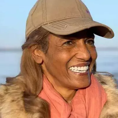Naddel kann wieder lachen
