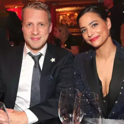 Oliver und Amira Pocher plaudern über ihren Ehevertrag.