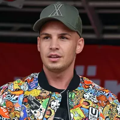 Pietro Lombardi zieht sich für eine Weile zurück