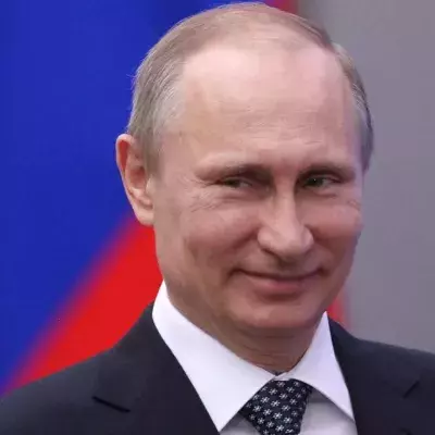 Putin will mit Massenimpfungen anfangen.