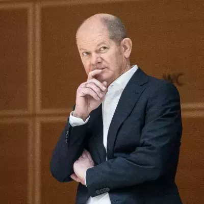 Überraschend hohe Summe: So viel verdient SPD-Kanzler Olaf Scholz