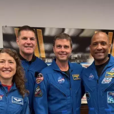 „Es ist ein heller Punkt auf dem Mond“ – Artemis II Crew mit bewegender Widmung für Carroll
